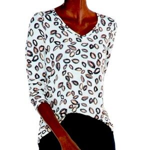 Nic + Zoe Abstract Neutrals long sleeve v neck. size XL